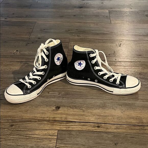 Converse Classic Black Canvas High-Tops - Picture 1 of 8